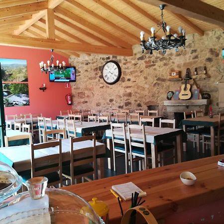 Hosteria Calixtino Palas de Rei Екстериор снимка