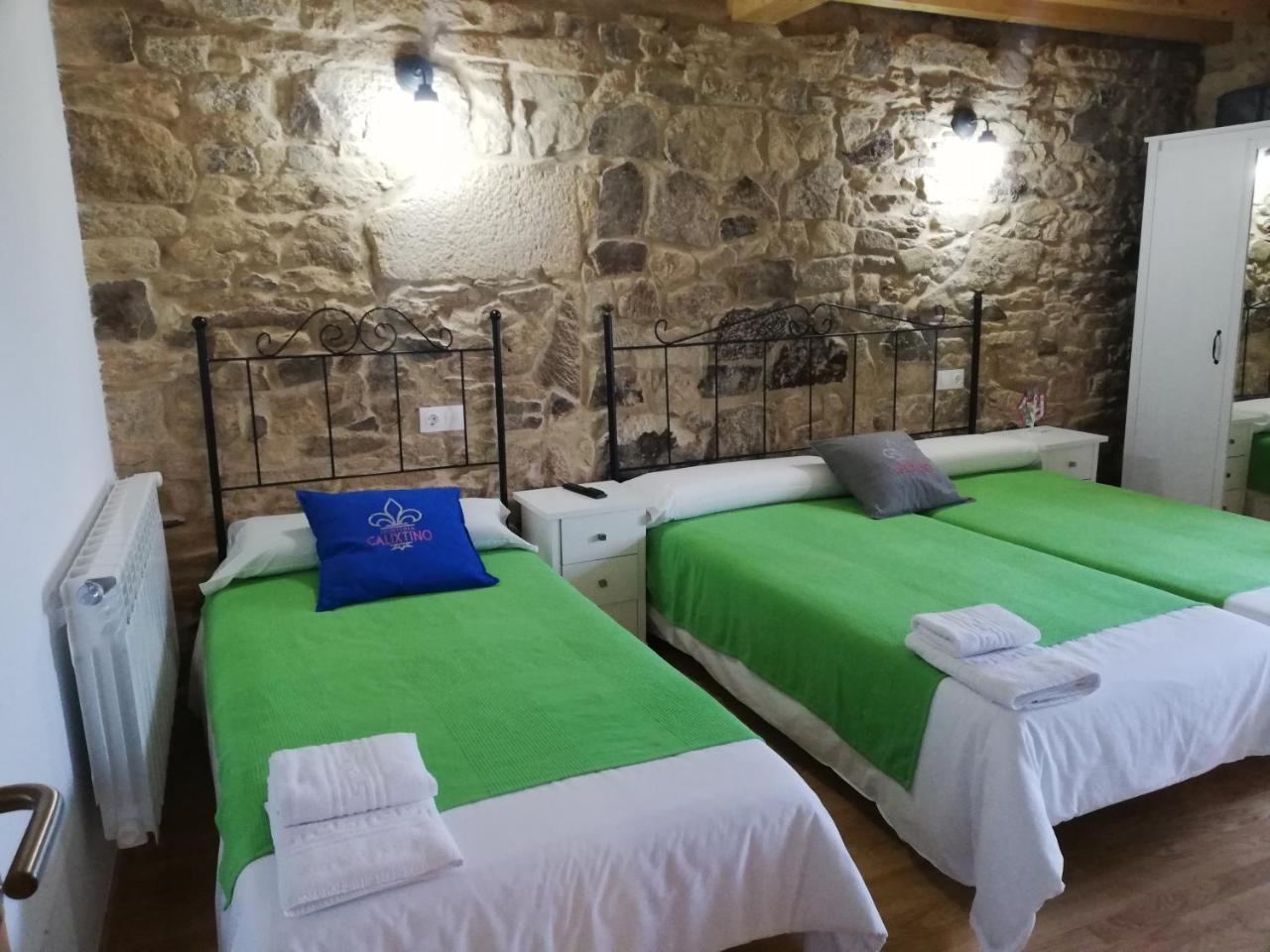 Hosteria Calixtino Palas de Rei Екстериор снимка